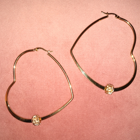 Big Gold Heart Hoop Earrings KATTA Flower Beads Large 60mm Hearts Floral Hoops - Picture 4 of 8